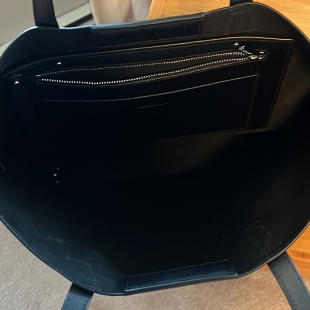 Away Longitude Travel Tote Bag | Black Carry-On Weekender - Picture 3 of 4